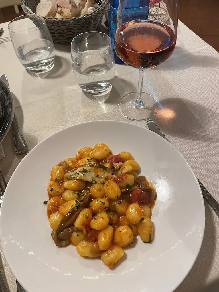 Sabrina K._Tenuta la borriana_Carmignano_review