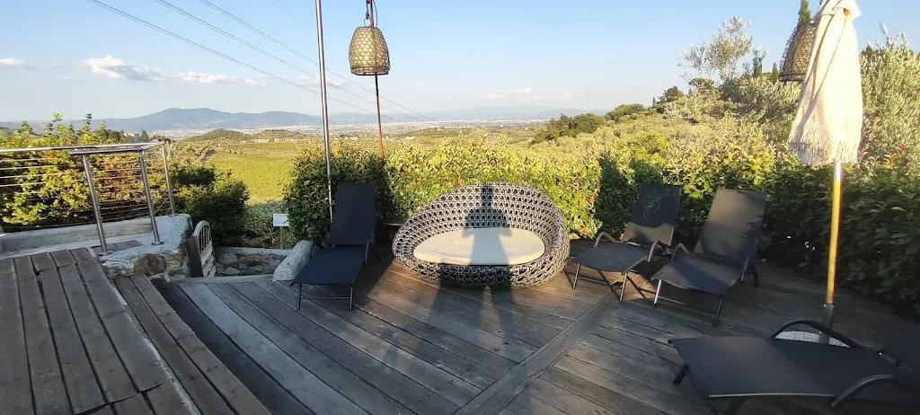 Matthias W. Wintzer_Agriturismo Sottotono_Carmignano_review