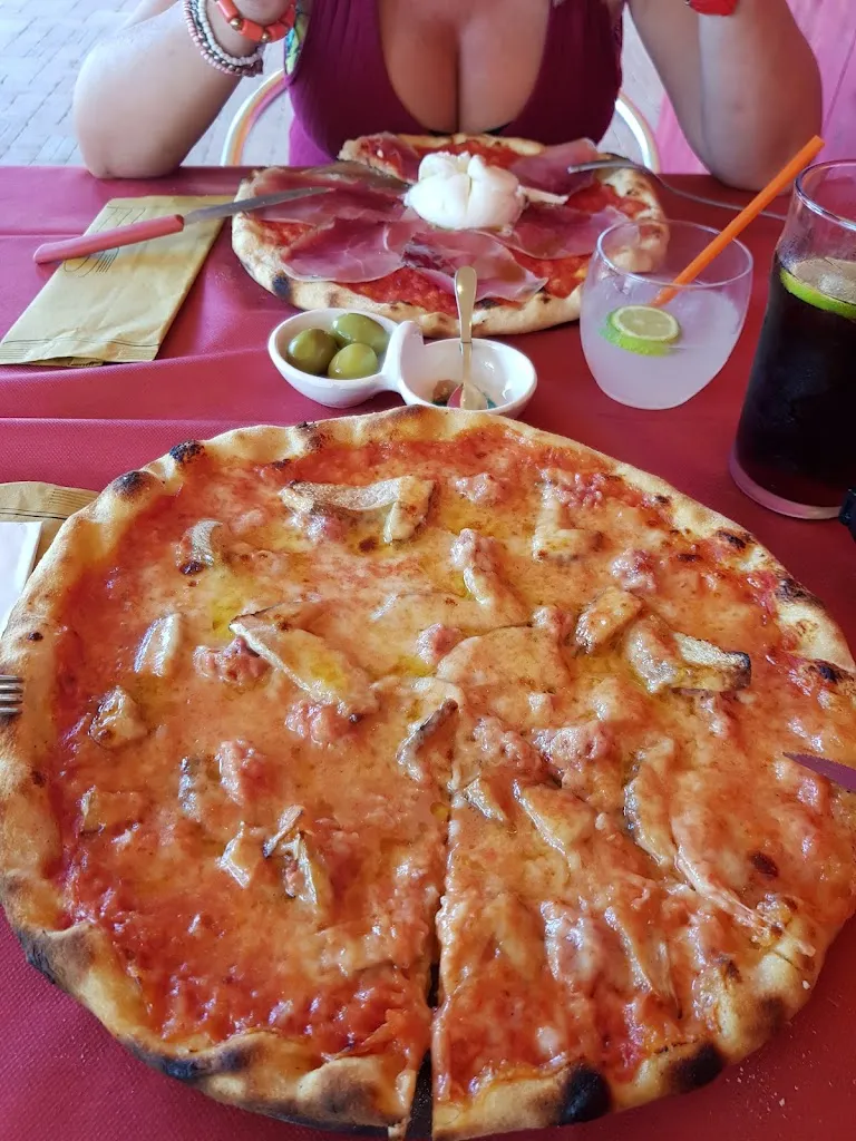 Menu_L'angolo Rosso Pizzeria Wine Bar_Carraia_image_4