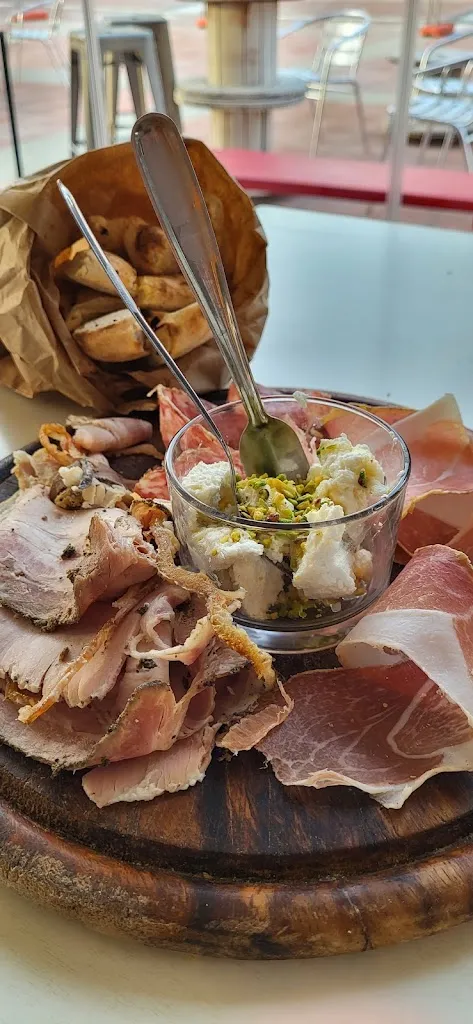 Menu_L'angolo Rosso Pizzeria Wine Bar_Carraia_image_7