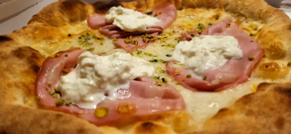 Menu_L'angolo Rosso Pizzeria Wine Bar_Carraia_image_9