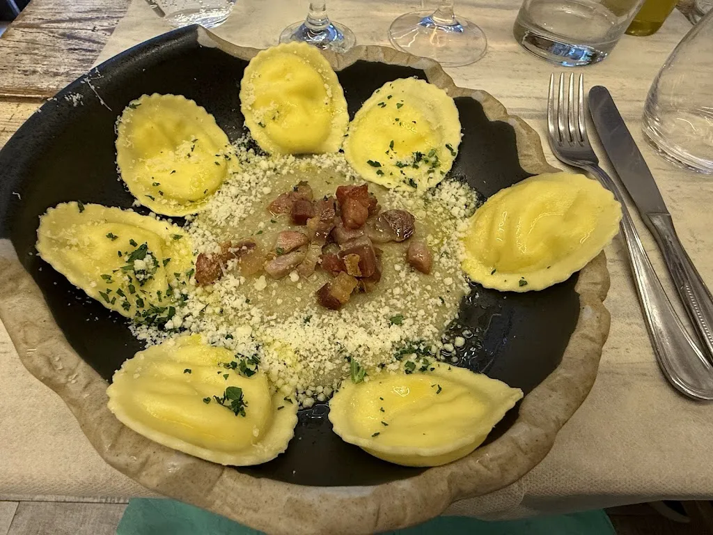Matthew Spano_Culinaria de Gustibus Bistro_Carraia_review
