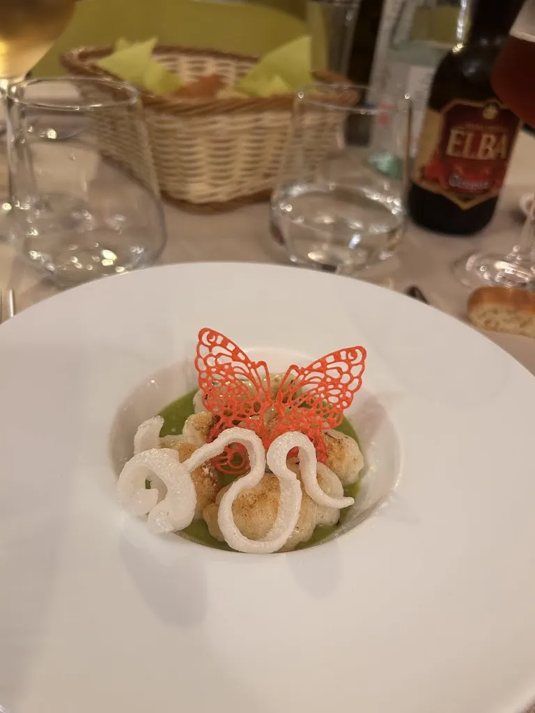 marta frittoli_Taverna dei Poeti_Capoliveri_review