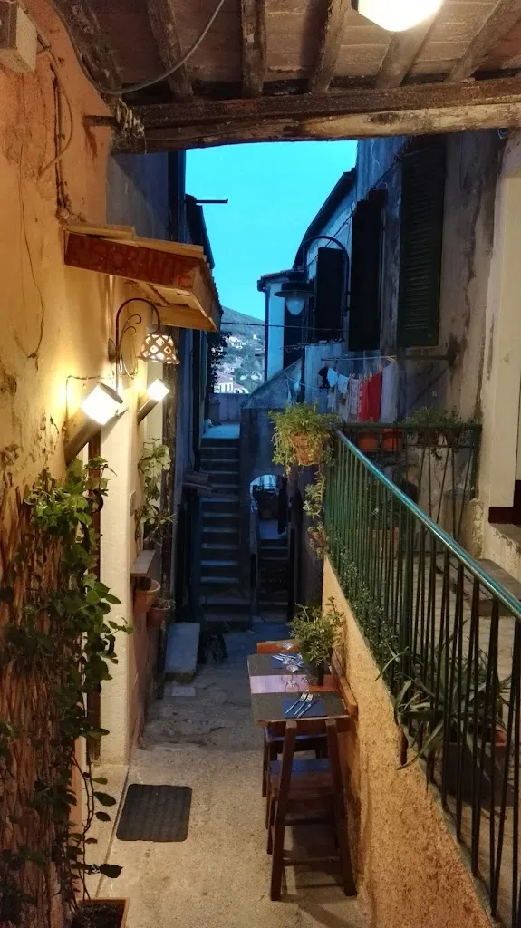 Taverna dei Poeti restaurant in Capoliveri