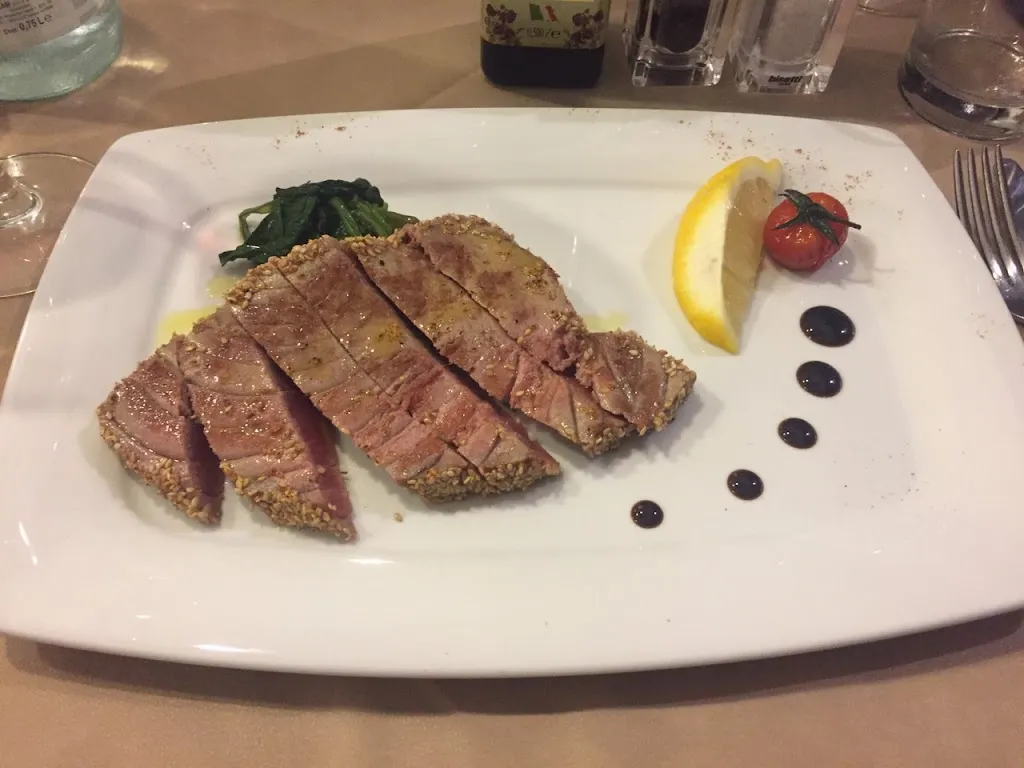 Milos Rakic_Osteria GalloNero_Capoliveri_review