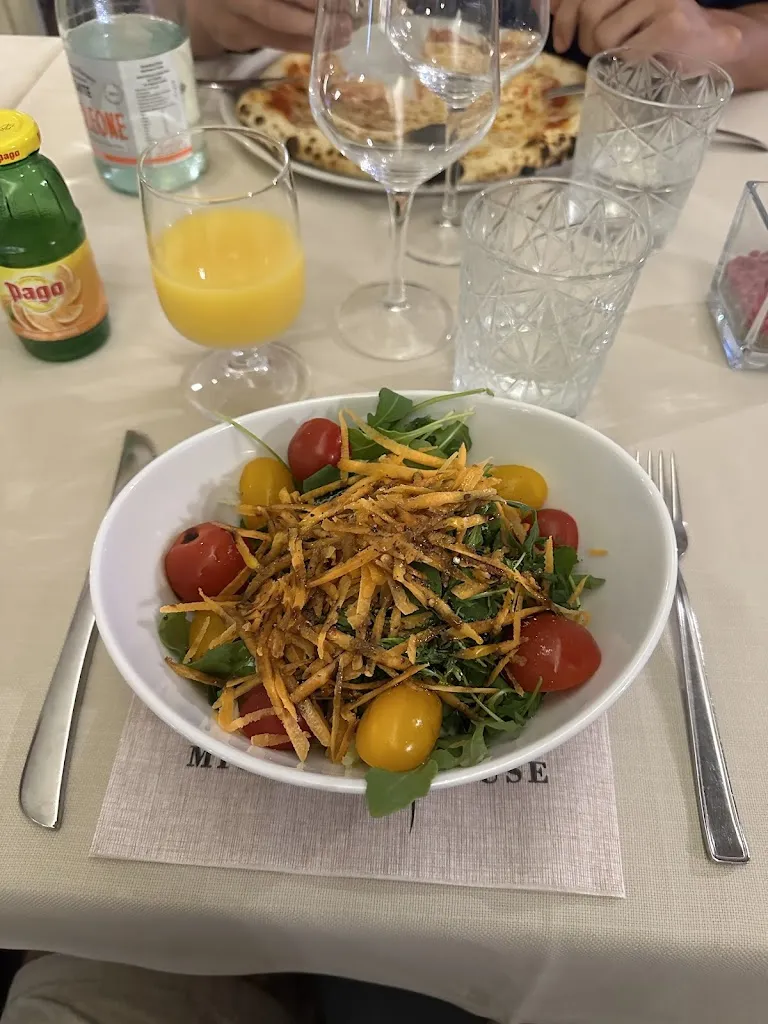 Fernandø_Mickey Mouse_Capoliveri_review