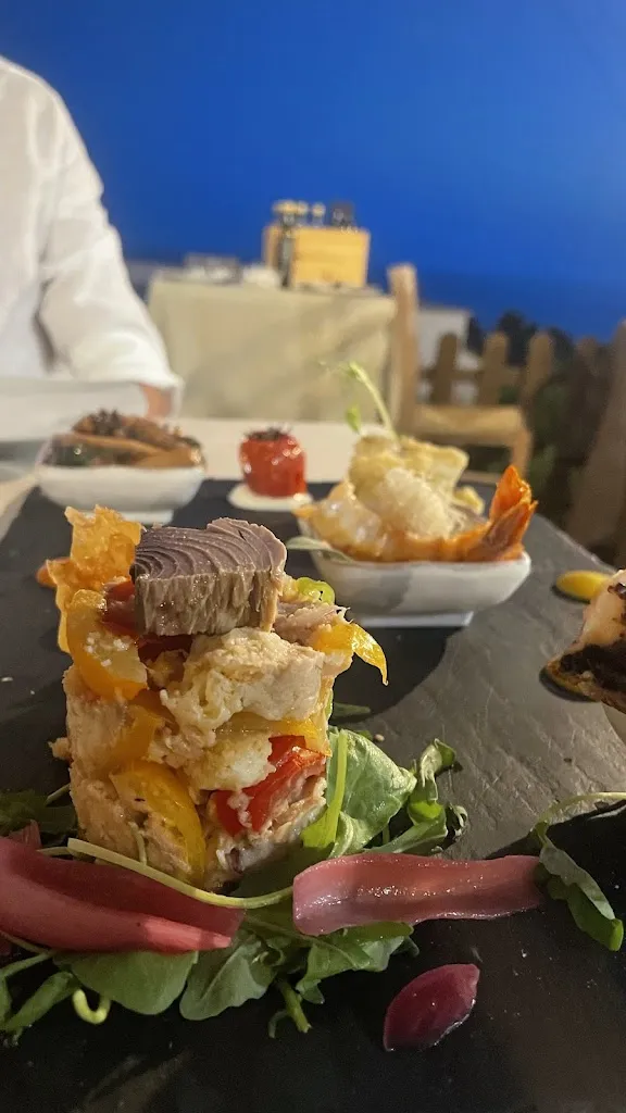 Julienne Boussim _Mickey Mouse_Capoliveri_review