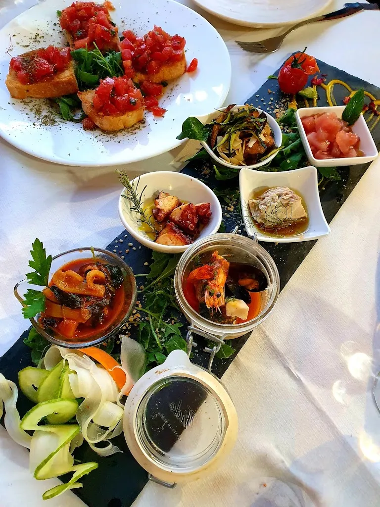 Marco Scandurra_Il Vecchio Borgo_Capoliveri_review