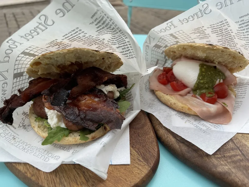 Justin Chavolla_La Stregatta - Street Food & Fashion_Capoliveri_review