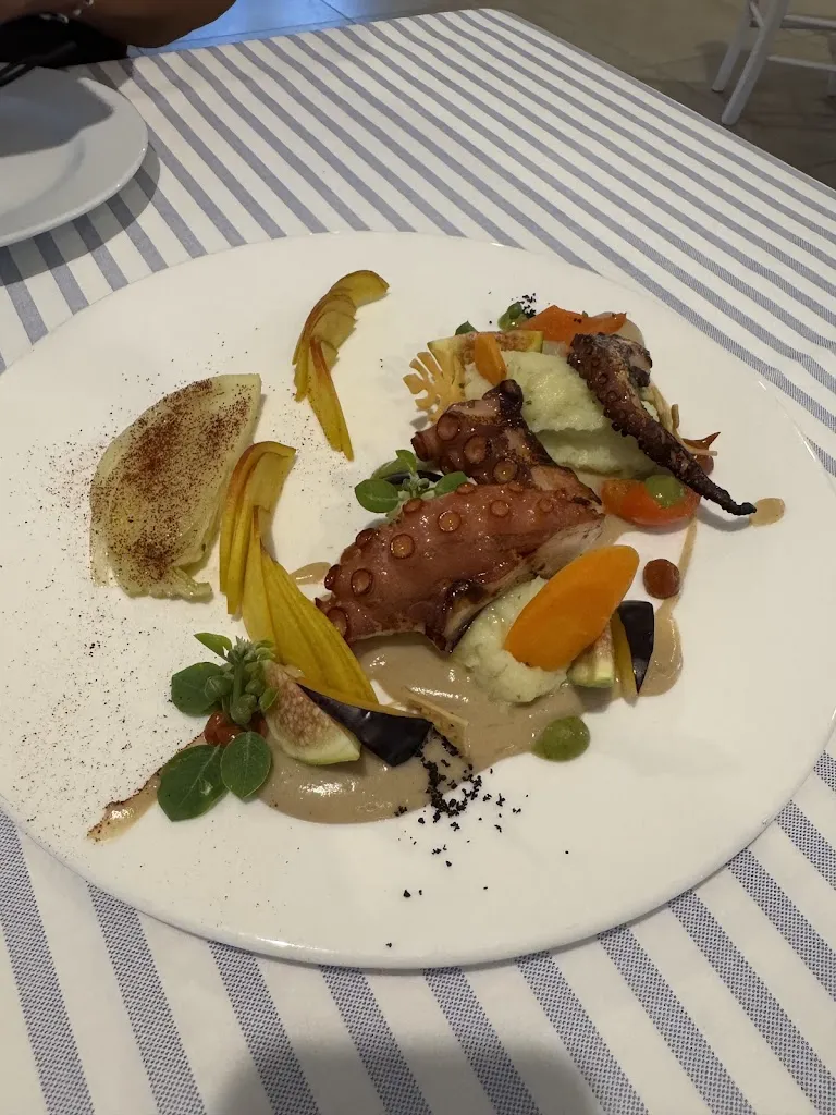 Ristorante Masseria Liberatore_Mattinata_slider_image_3