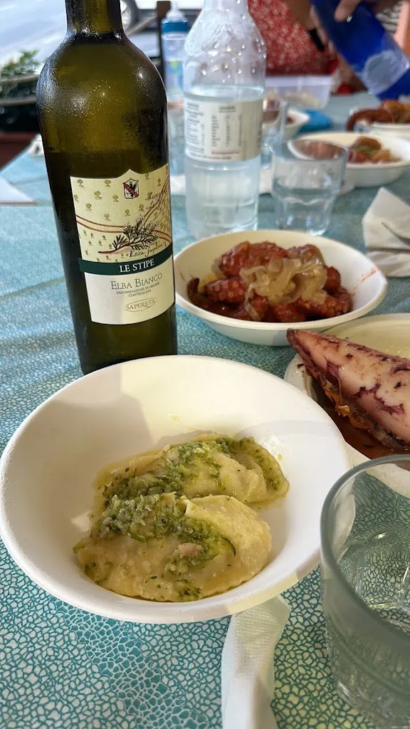 maryam barfei_Pescheria Da Antonietta_Capoliveri_review