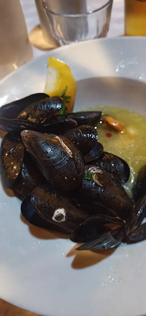 Luca Scia_Trattoria Pizzeria Il Vicoletto_Capoliveri_review