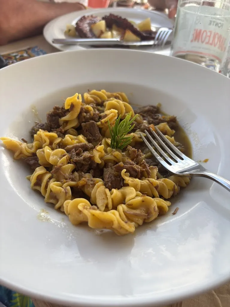 Anca Predescu_Mom Food Drink & Soul_Capoliveri_review