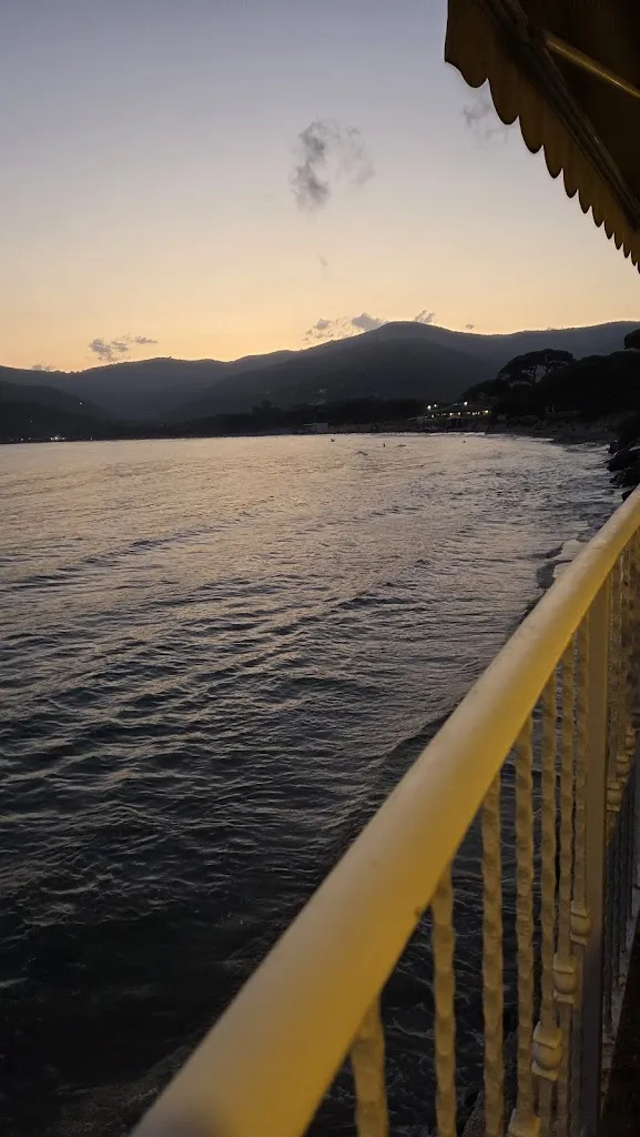 botond csosz_Mom Food Drink & Soul_Capoliveri_review