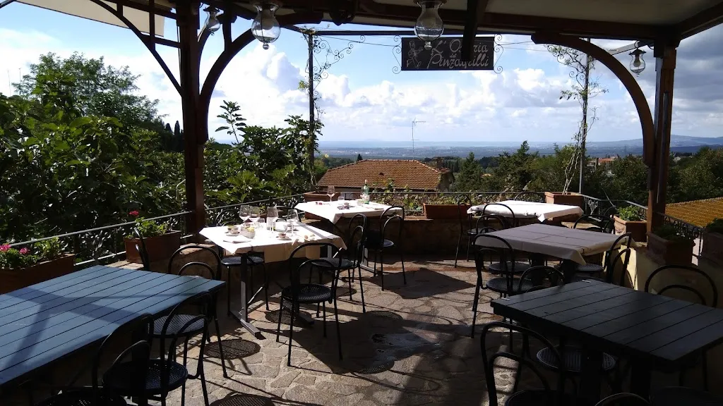 L'Osteria del Pinzagrilli e B e B Il sogno del Pinzagrilli restaurant in Casale Marittimo