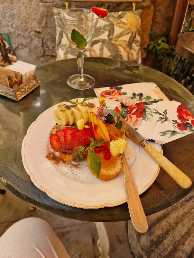 Menu_MADAMA caféshop_Casale Marittimo_image_7