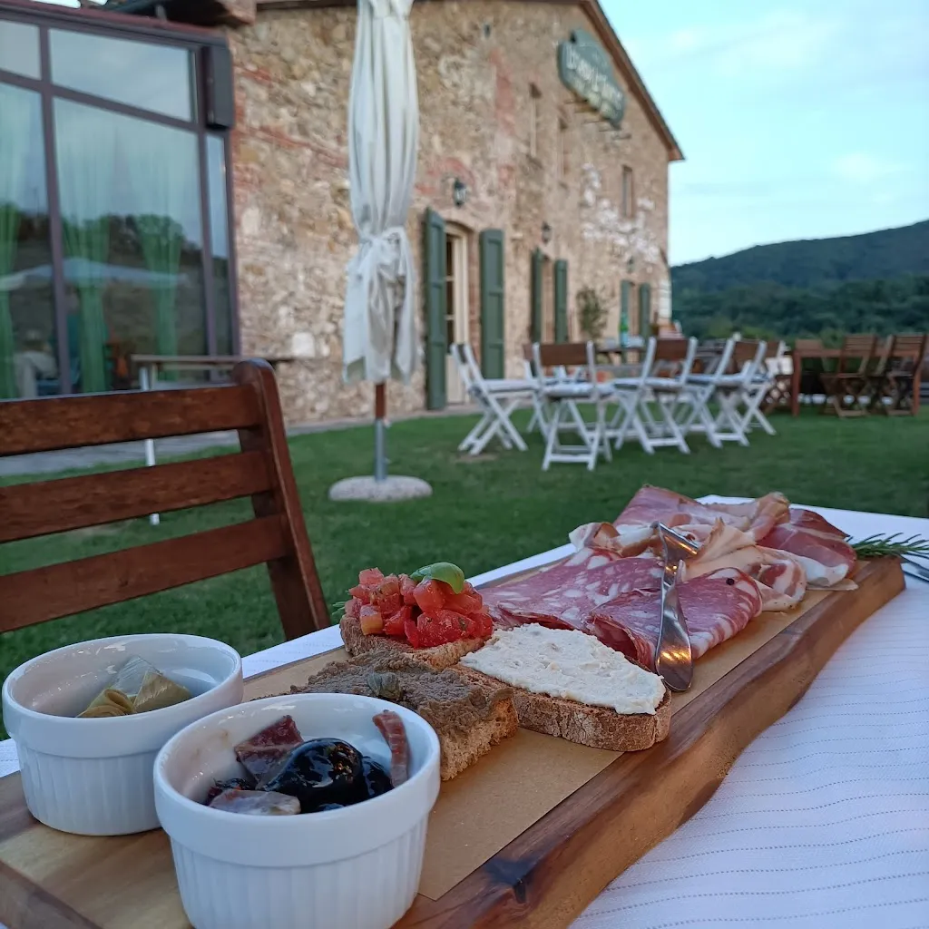 Ristorante @ Locanda Le Giunche_Casale Marittimo_slider_image_3