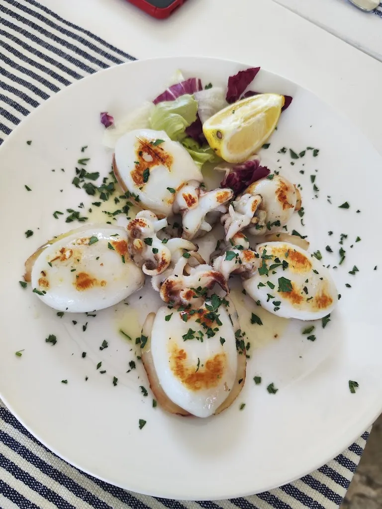 Manuela Lenoci_Giardino di Monsignore_Mattinata_review