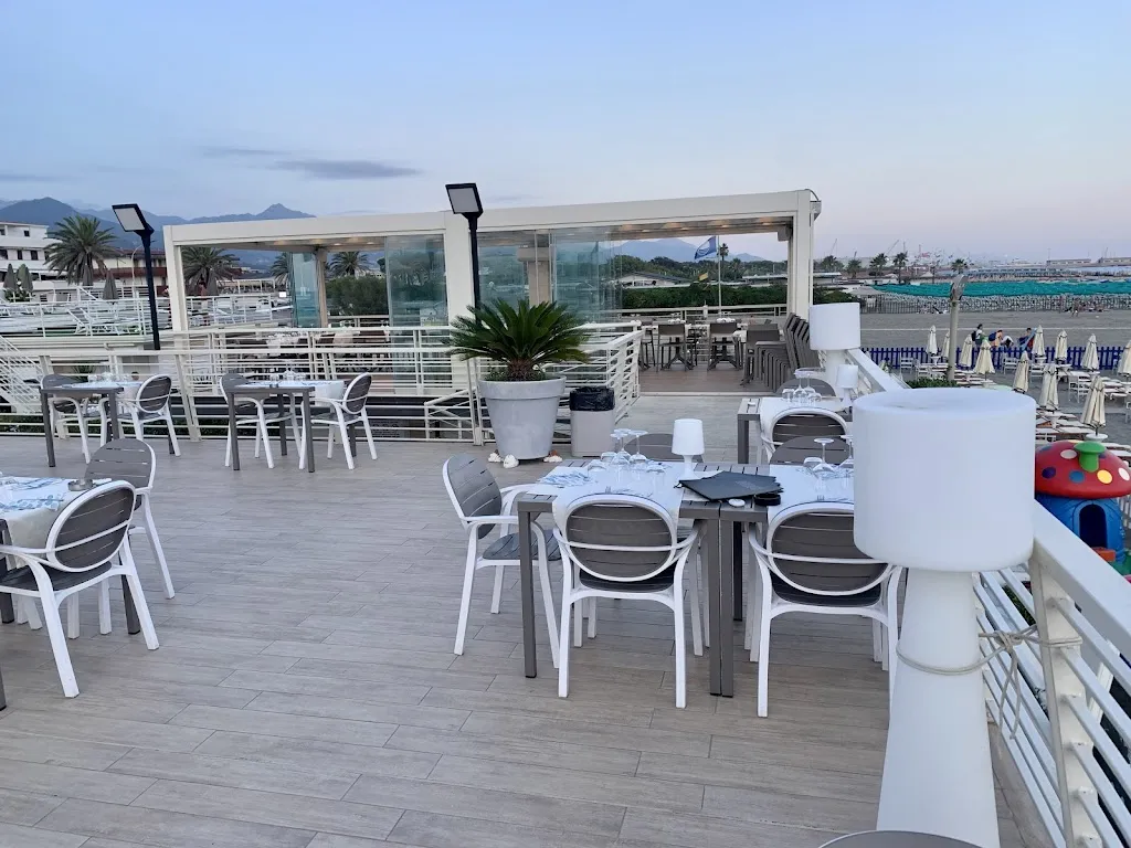 La Terrazza del Delfino restaurant in Carrara
