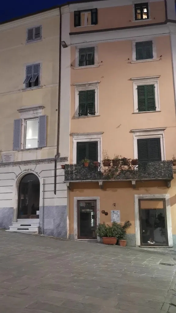 DrogheriaPuntoZero_Carrara_slider_image_2