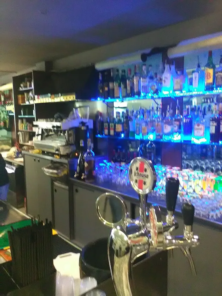 Emanuele Chiosi_Pizzeria Bar New California_Castelfranco di Sopra_review