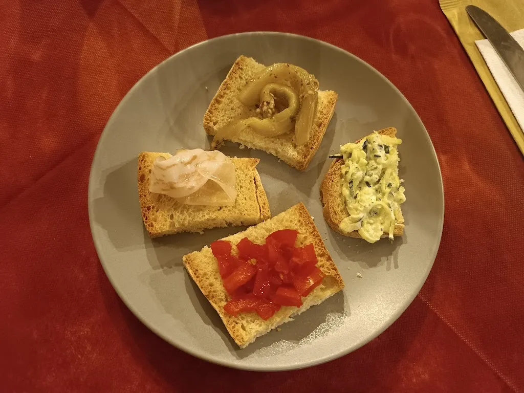 Laura Bazzechi _Le Nottole Ristorante Trattoria_Castell'Azzara_Bewertung