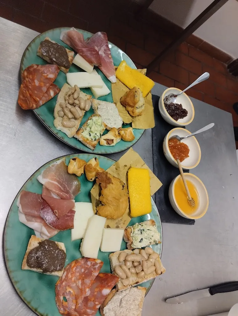 Le Nottole Ristorante Trattoria_Castell'Azzara_slider_image_3