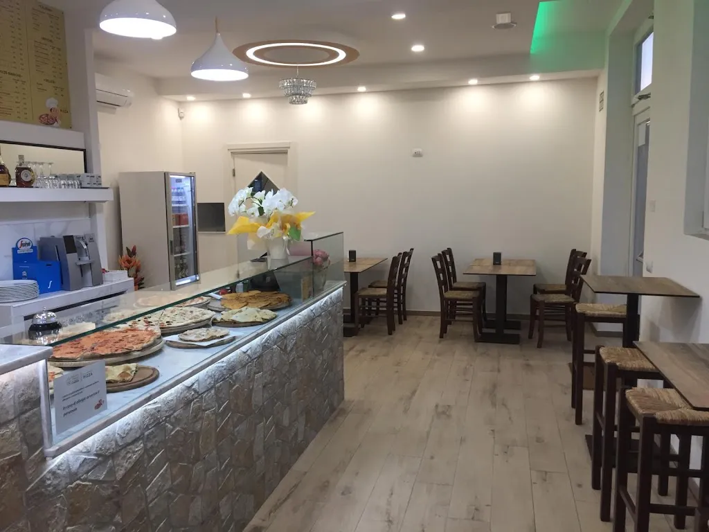 Pizzeria Le Ali della Pizza_Castelfranco di Sotto_slider_image_1