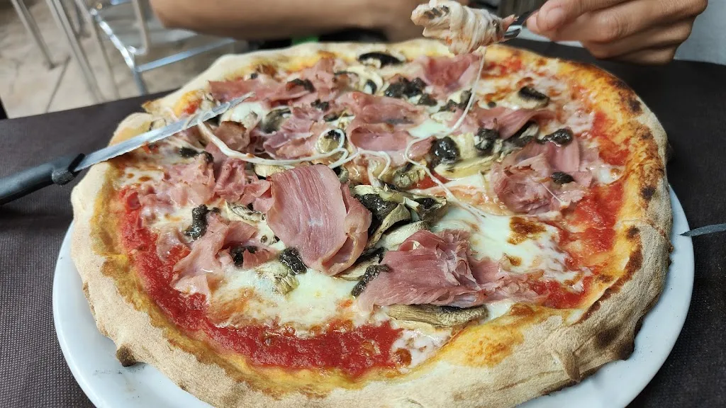 Monnalisa Pub_Castelfranco di Sotto_slider_image_3