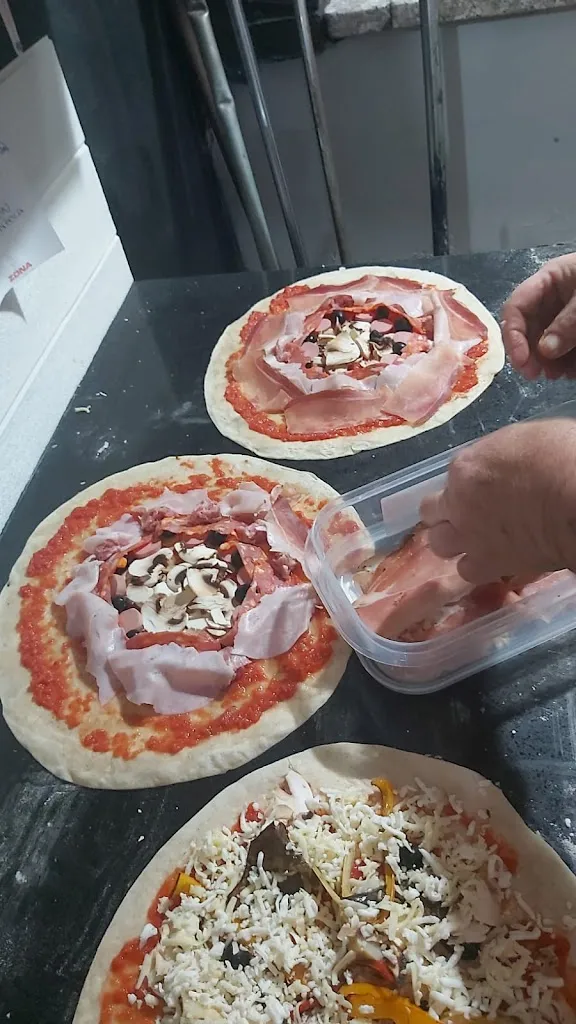 Pizzeria mangia mangia_Castelfranco di Sotto_slider_image_2