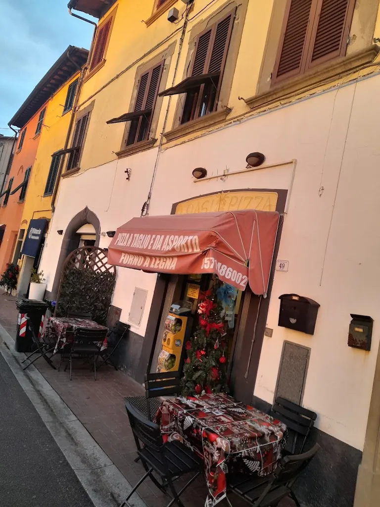 Pizzeria Oasi Della Pizza di Tocchini Fulvia restaurant in Castelfranco di Sotto