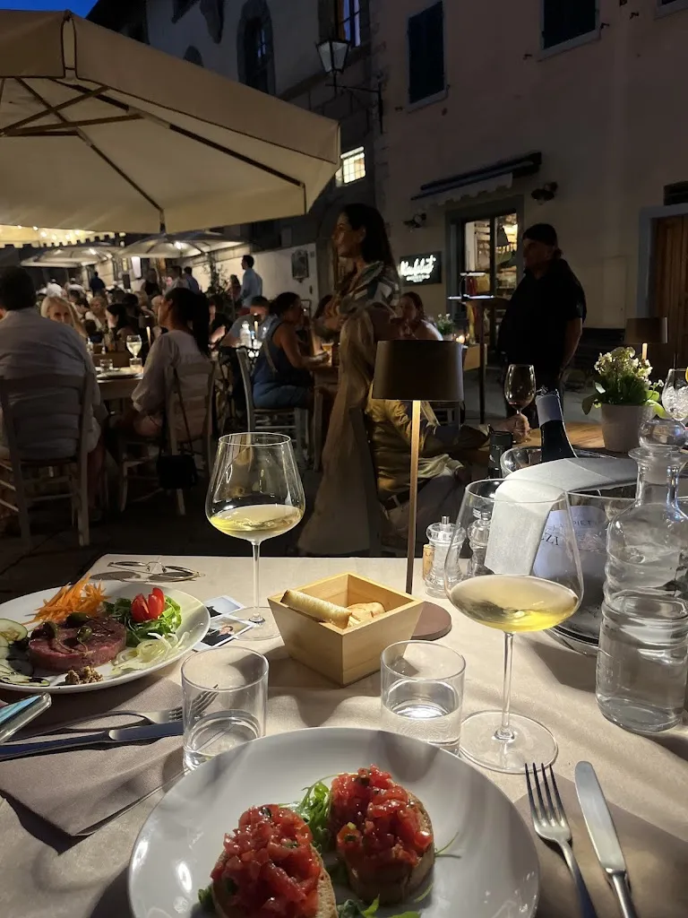 Il Cantuccio Restaurant Wine Bar - Castellina_Castellina in Chianti_slider_image_3