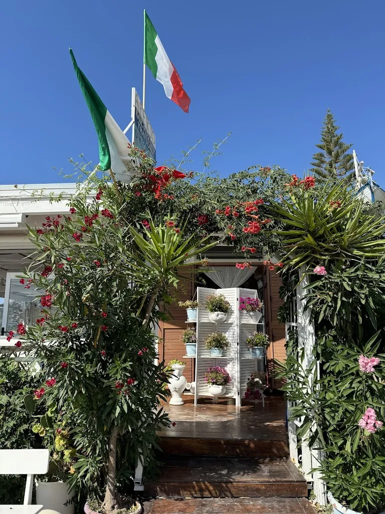 Ilaria Muller_Caratino Bar Ristorante Trattoria_Mattinata_review