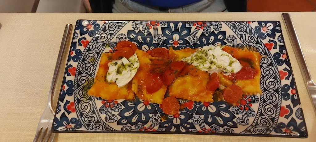 Tzachi Sadi_La Chiantina bar bistrò  nuova sede_Castellina in Chianti_review