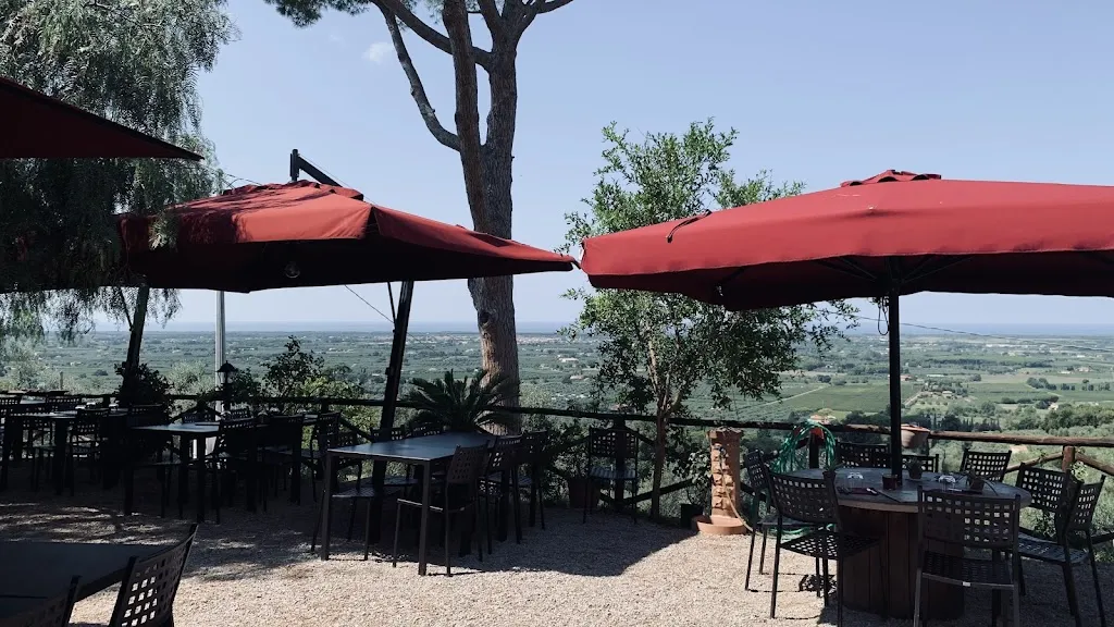 Agriristoro La Cesarina_Castagneto Carducci_slider_image_3