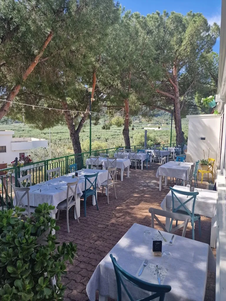 Gli artigiani del gusto RISTORANTE restaurant in Mattinata