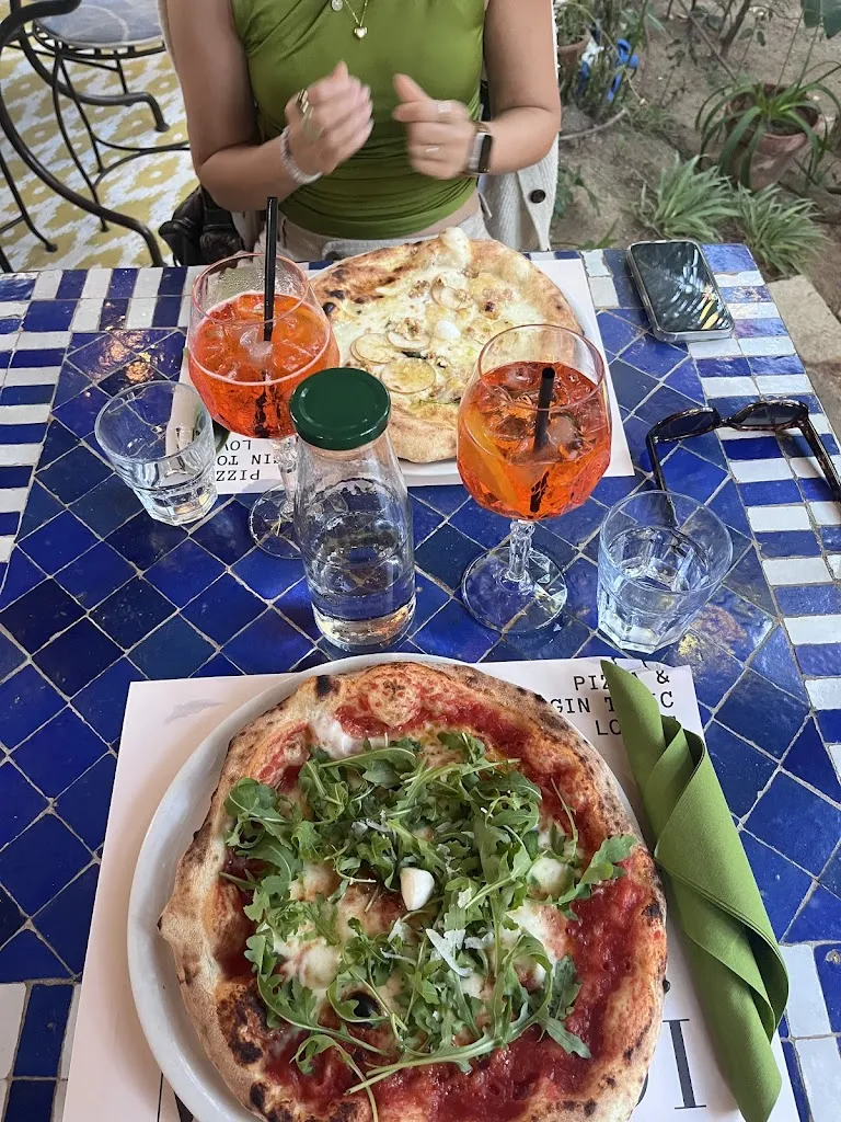 Finn Pokar_Malindi Pizzeria Cocktail Bar_Castagneto Carducci_review