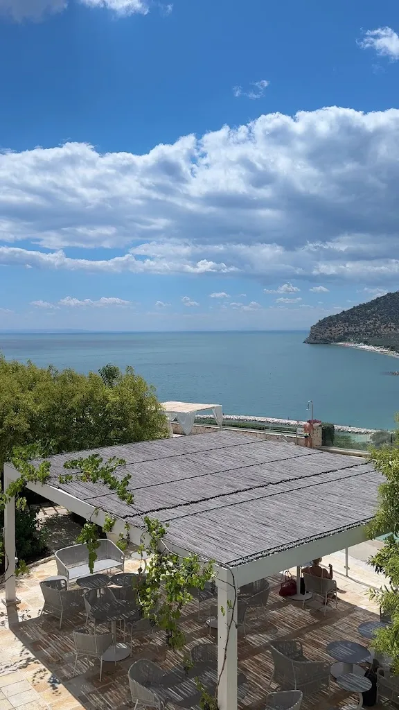 Joana Serrado_Hotel Residence Il Porto_Mattinata_review