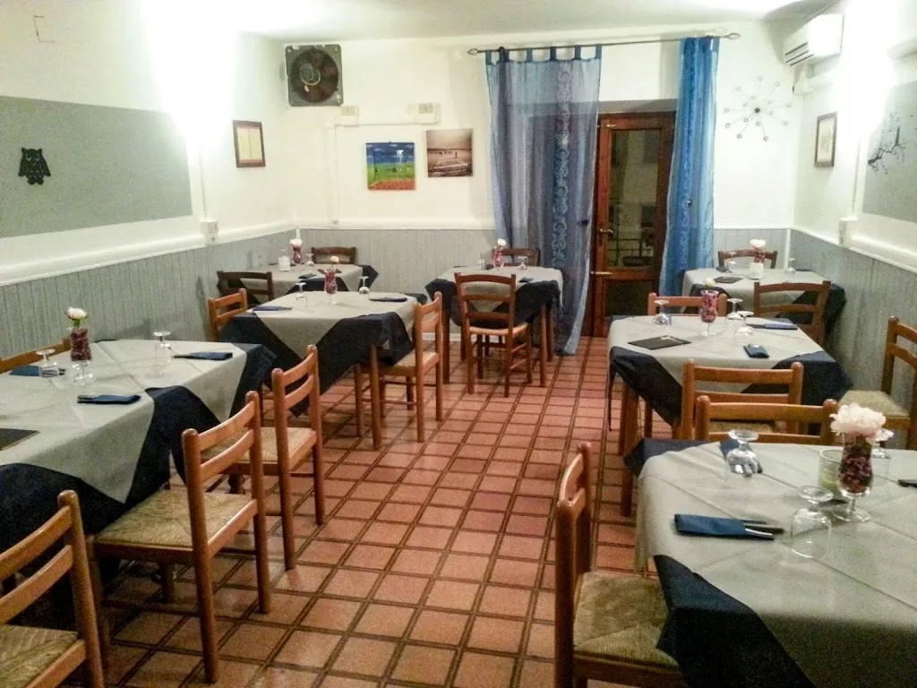 Bar Pizzeria Circolo ARCI restaurant in Castellina Marittima