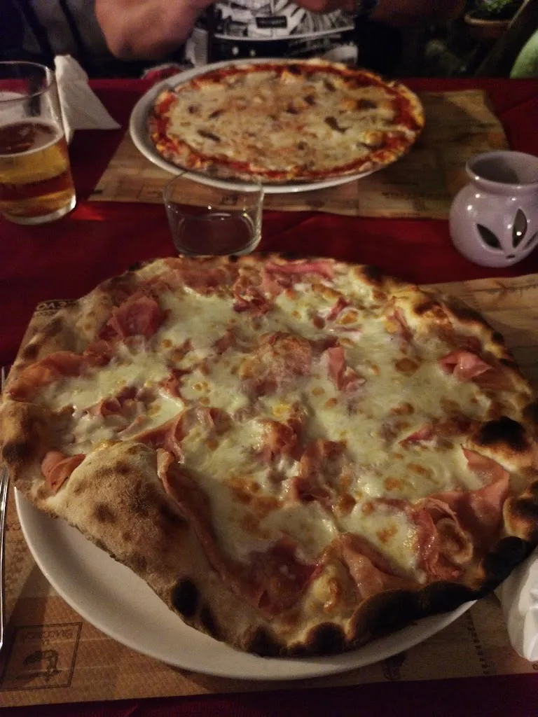 DesiréAnna Panizza_Titbit_Castellina Marittima_review