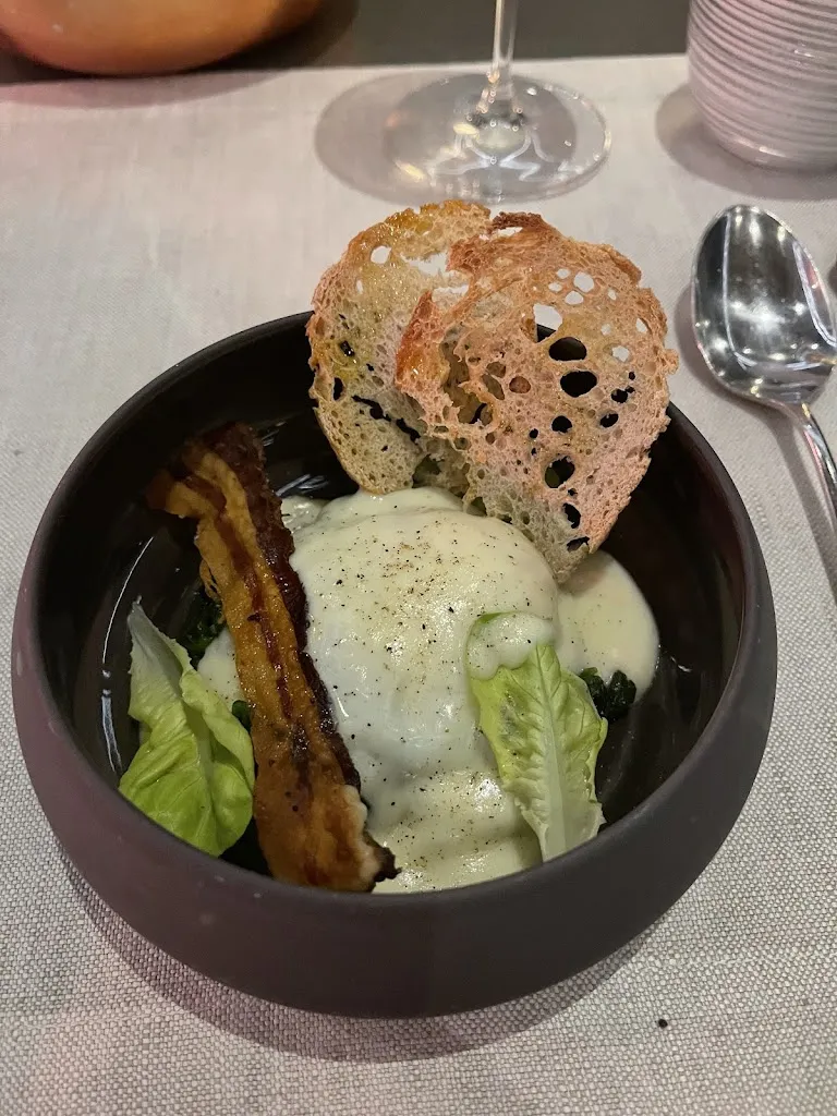 Olivia_Tavola di Guido_Castellina Marittima_recensione