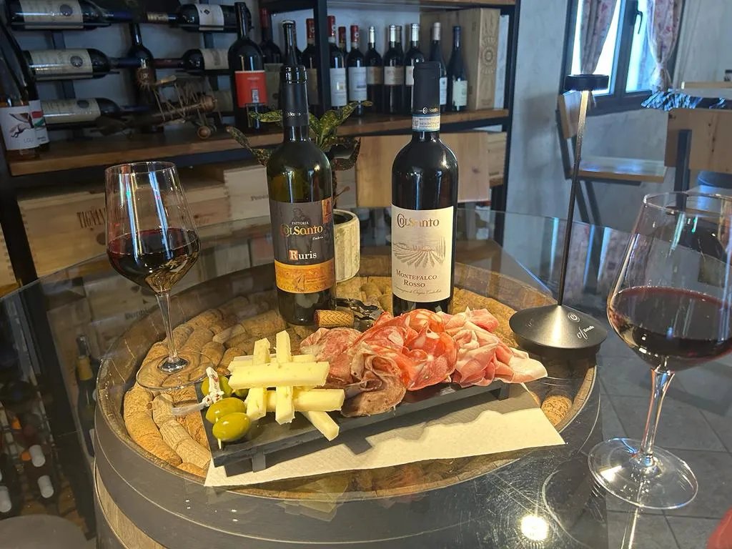 Wine Bar Sport_Castelnuovo di Val di Cecina_slider_image_2