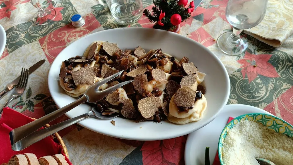 Foscolo Mika_Ristorante Villa Claudia_Catignano_review