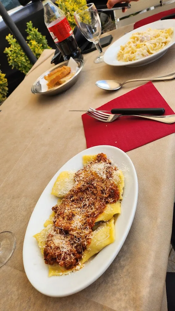 Clara Siller_Pizzeria Jair_Castiglion Fibocchi_recensione