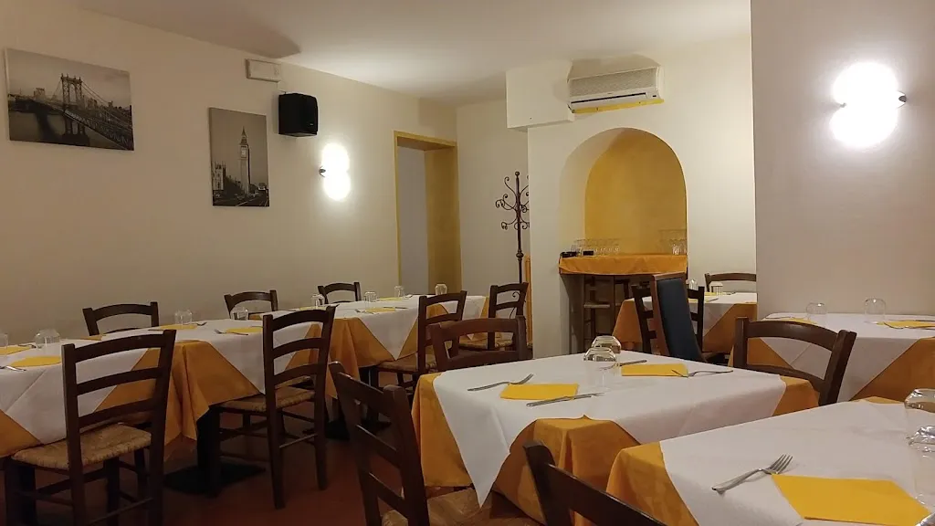 Ristorante Pizzeria La Barca restaurant in Castelnuovo Berardenga