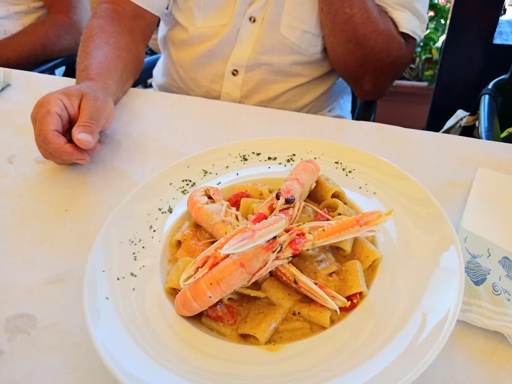 Amedeo Rossi_Lido Delle Rose_Mattinata_review