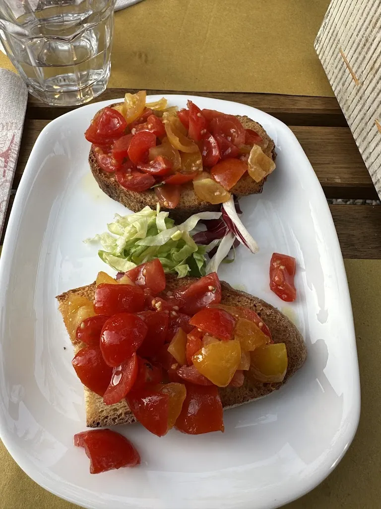 M D_Pizzeria Osteria Bella Napoli_Castelnuovo Berardenga_review