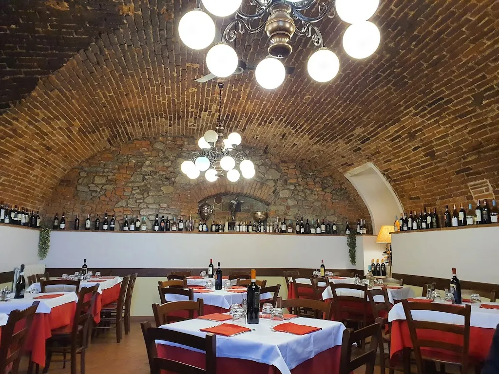 Ristorante Roggi dal 1950 - Pizzeria_Castiglion Fiorentino_slider_image_1