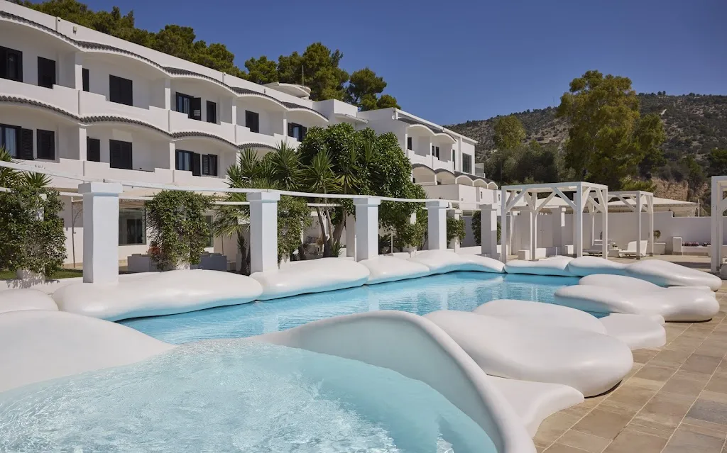 The House and the Sea restaurant in Mattinata