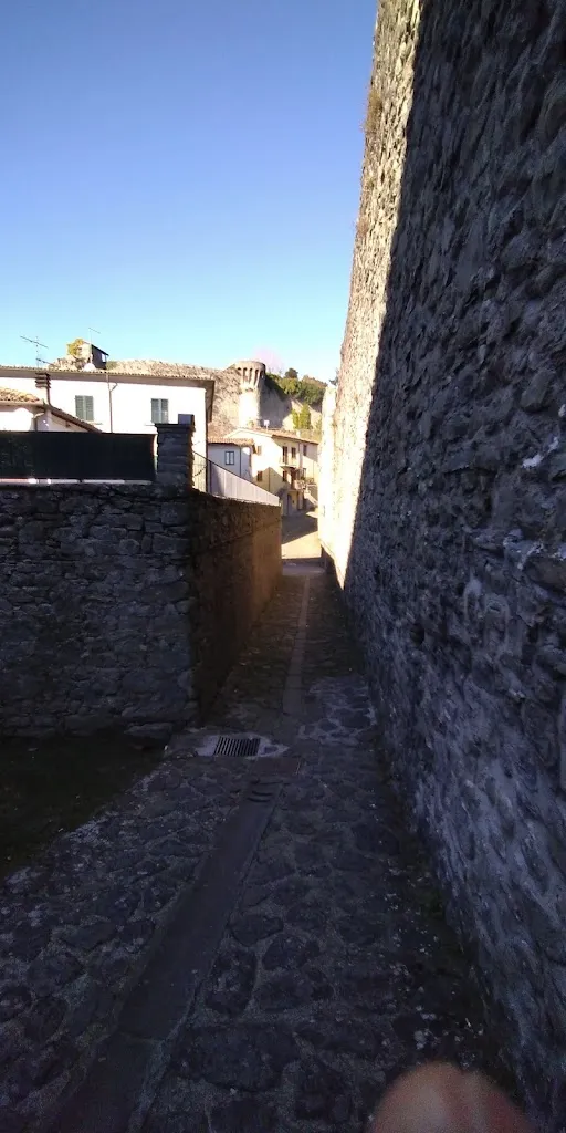 Ottorino Ori_Il Castello_Castiglione di Garfagnana_review